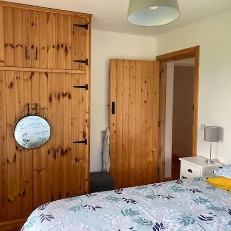 M026 Teach Ban Holiday home Westport