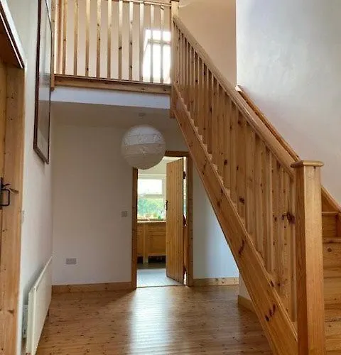 M026 Teach Ban Holiday home