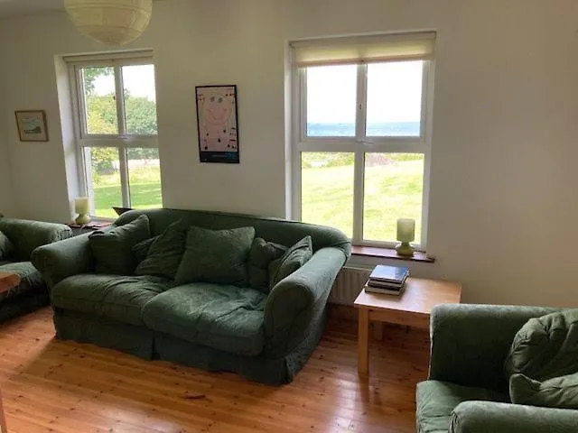 M026 Teach Ban * Westport