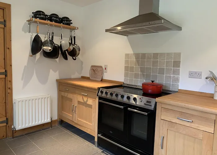 M026 Teach Ban Westport